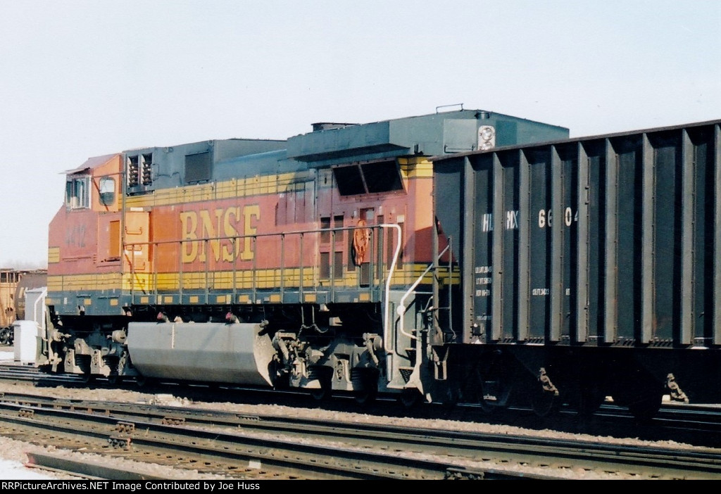 BNSF 4412 DPU